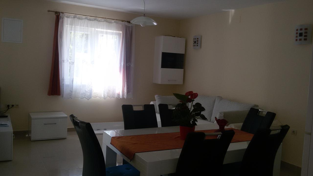 Apartment Anita Βόντιτσε Εξωτερικό φωτογραφία